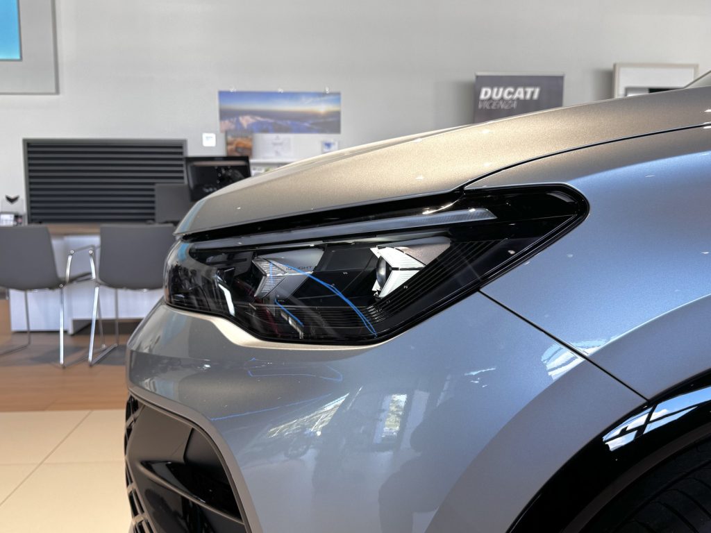 VOLKSWAGEN Tiguan Nuova Tiguan R-Line Plus 1.5 eTSI ACT 110 kW (150 - 21