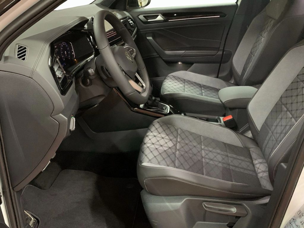 VOLKSWAGEN T-Roc R-Line Plus 2.0 TDI SCR 110 kW (150 CV) DSG - 16