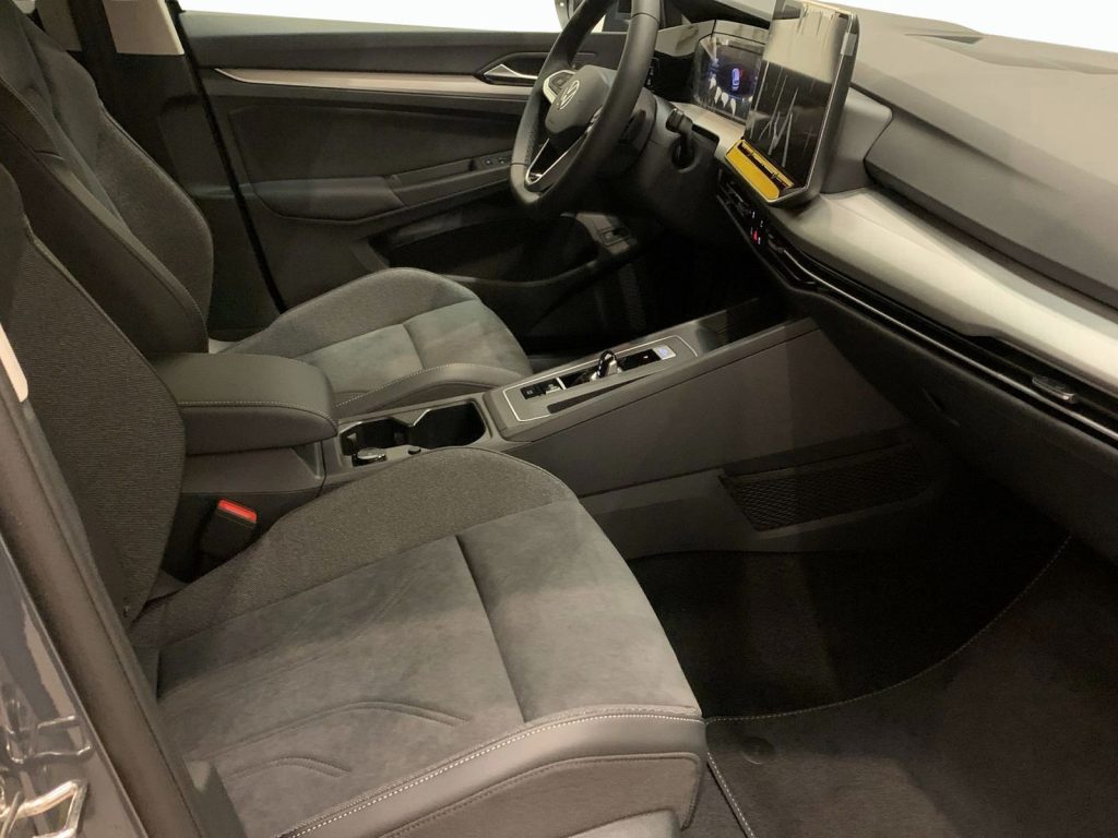 VOLKSWAGEN Golf Nuova Golf Edition Plus 1.5 TSI eHybrid 150 kW (20 - 6