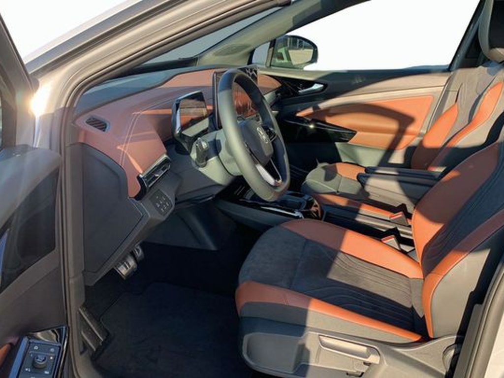 VOLKSWAGEN ID.4 Pro Edition Plus Batteria da 77kWh (net) 210 kW (2 - 6