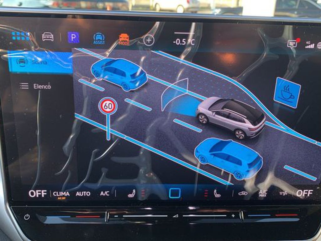 VOLKSWAGEN ID.4 Pro Edition Plus Batteria da 77kWh (net) 210 kW (2 - 12