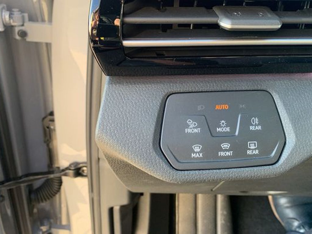 VOLKSWAGEN ID.4 Pro Edition Plus Batteria da 77kWh (net) 210 kW (2 - 14