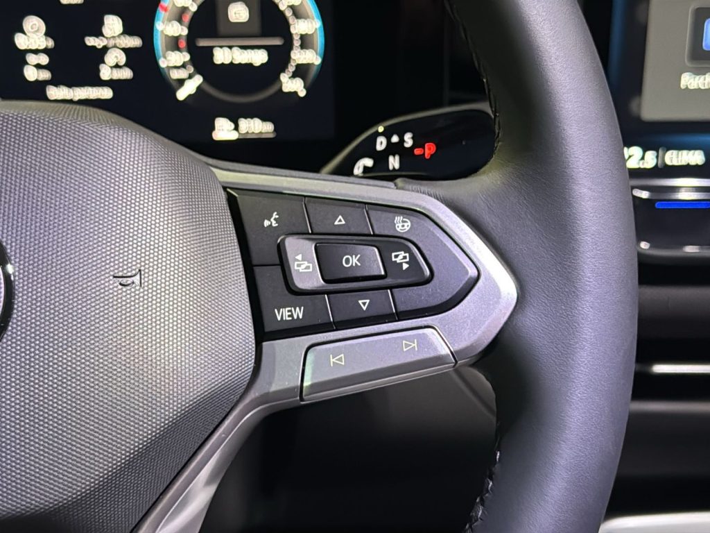 VOLKSWAGEN T-Roc 1.5 etsi life 115cv dsg - 18