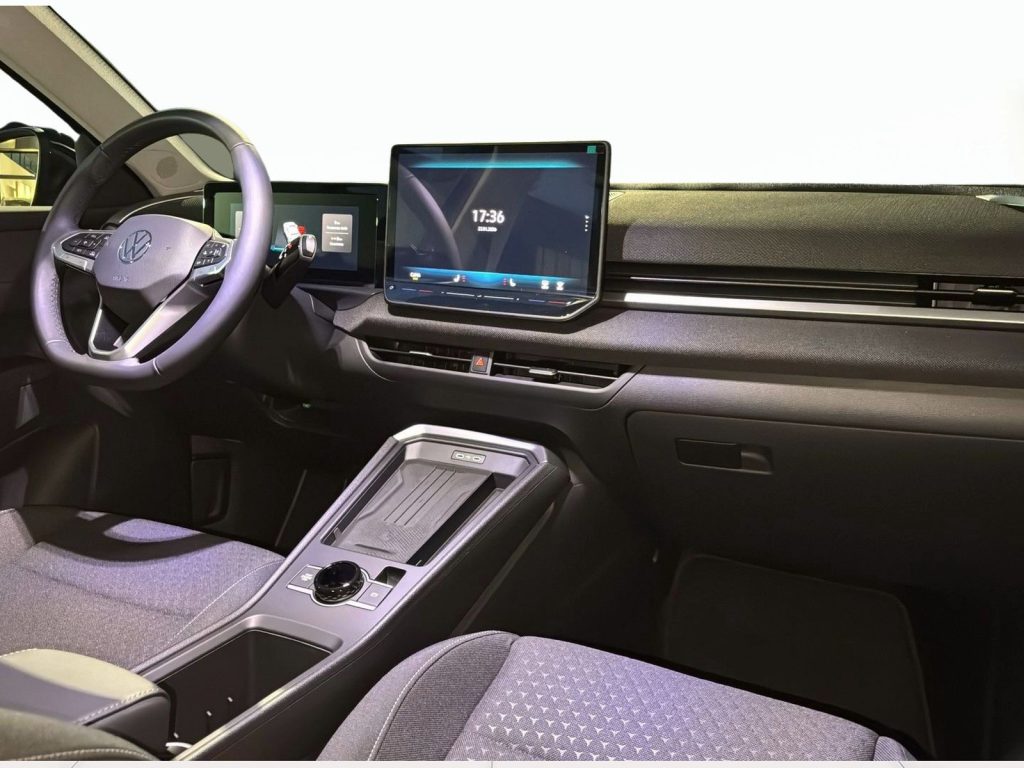 VOLKSWAGEN T-Roc 1.5 etsi life 115cv dsg - 21