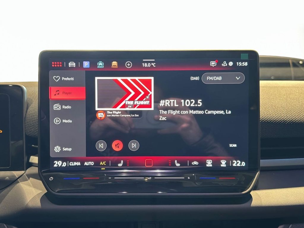 VOLKSWAGEN T-Roc 1.5 etsi r-line 150cv dsg - 16