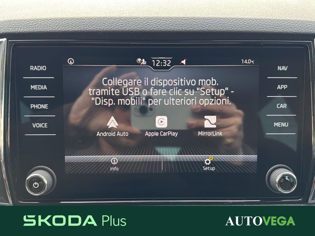 SKODA Karoq 2.0 tdi executive 115cv - 11