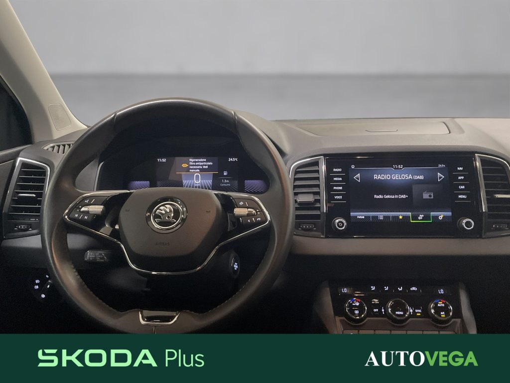 SKODA Karoq 2.0 tdi executive 115cv - 9
