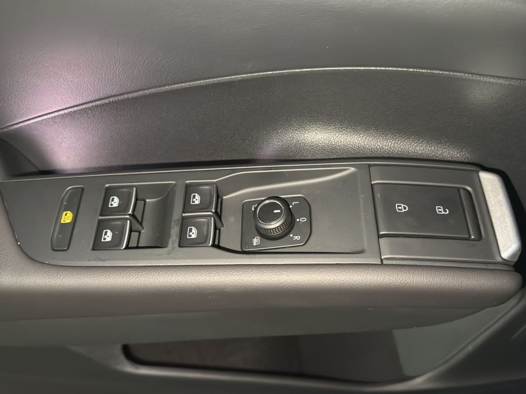 VOLKSWAGEN T-Roc 1.5 etsi r-line 150cv dsg - 14