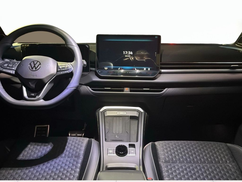 VOLKSWAGEN T-Roc 1.5 etsi r-line 150cv dsg - 24