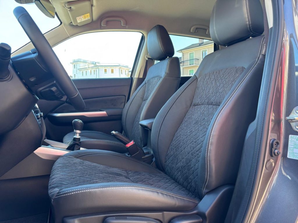 SUZUKI Vitara 1.4 Hybrid 4WD AllGrip Top - 10