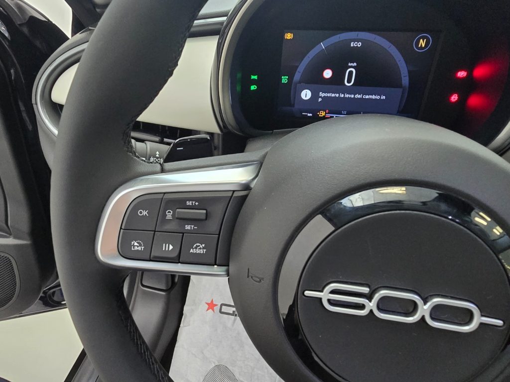 FIAT 600 Hybrid 100 CV DCT MHEV La Prima - 14