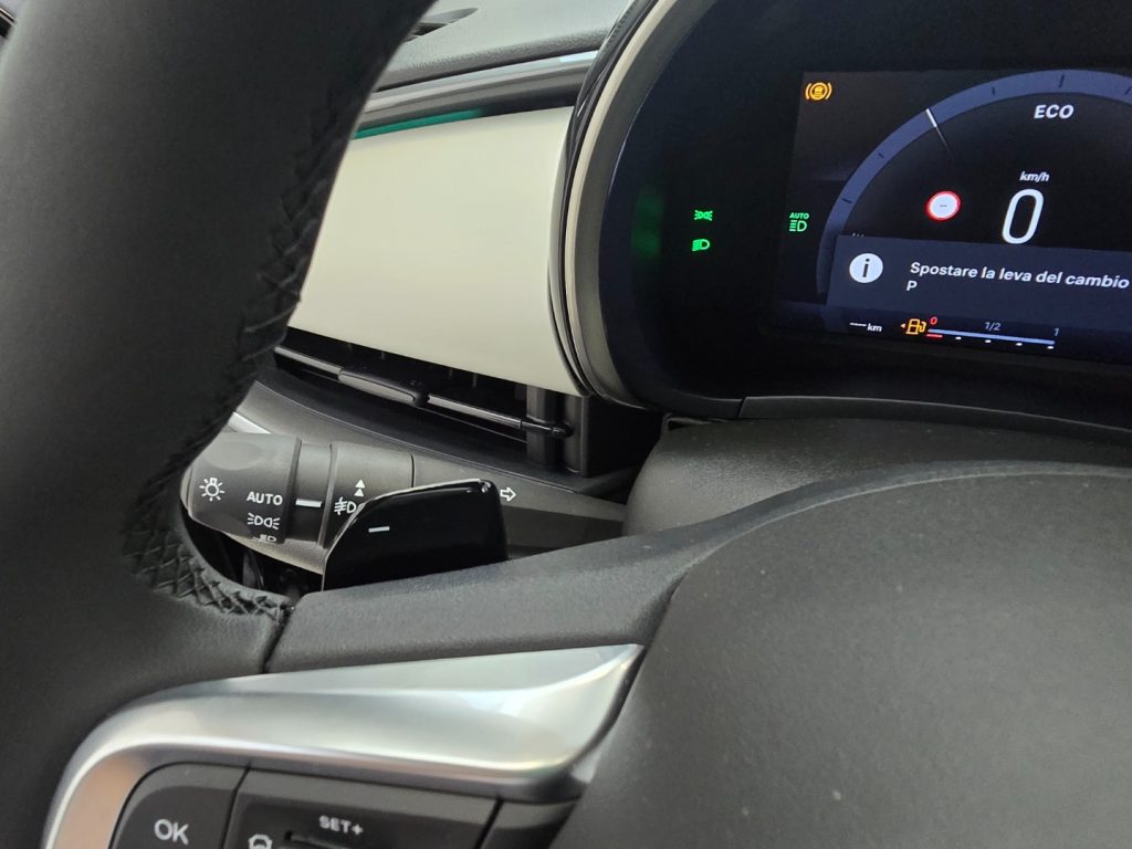 FIAT 600 Hybrid 100 CV DCT MHEV La Prima - 16