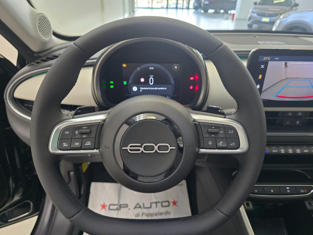 FIAT 600 Hybrid 100 CV DCT MHEV La Prima - 13