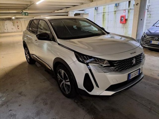 PEUGEOT 3008 Bianco perlato
