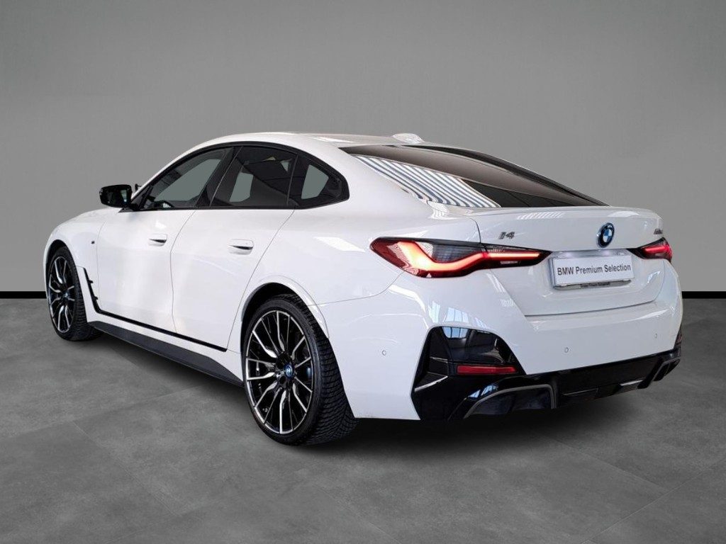 BMW i4 M50 Aut. + Tetto apr. - 4