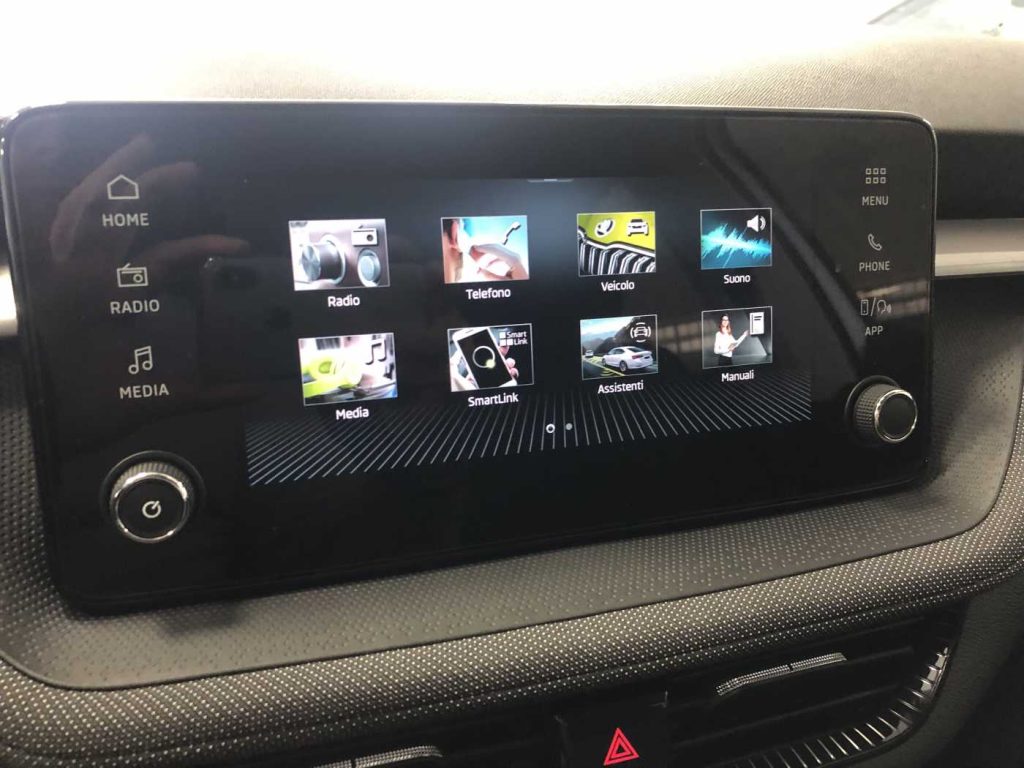 SKODA Fabia 1.0 MPI 80 CV Your Way - 11