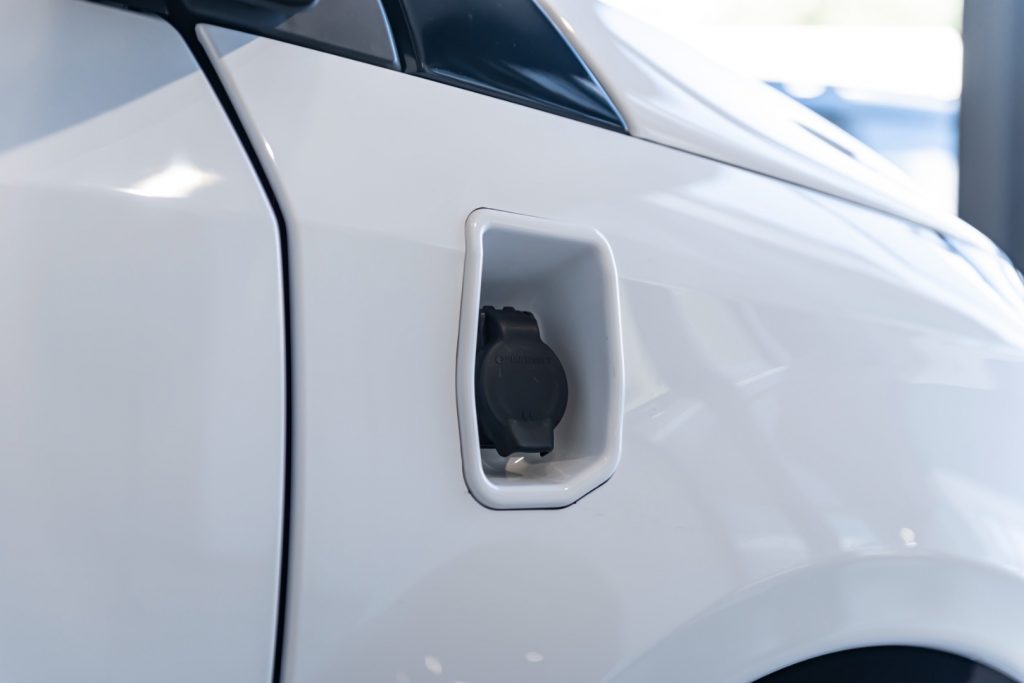 AIXAM City E-City Sport Pelle Android Auto Apple Car - 7