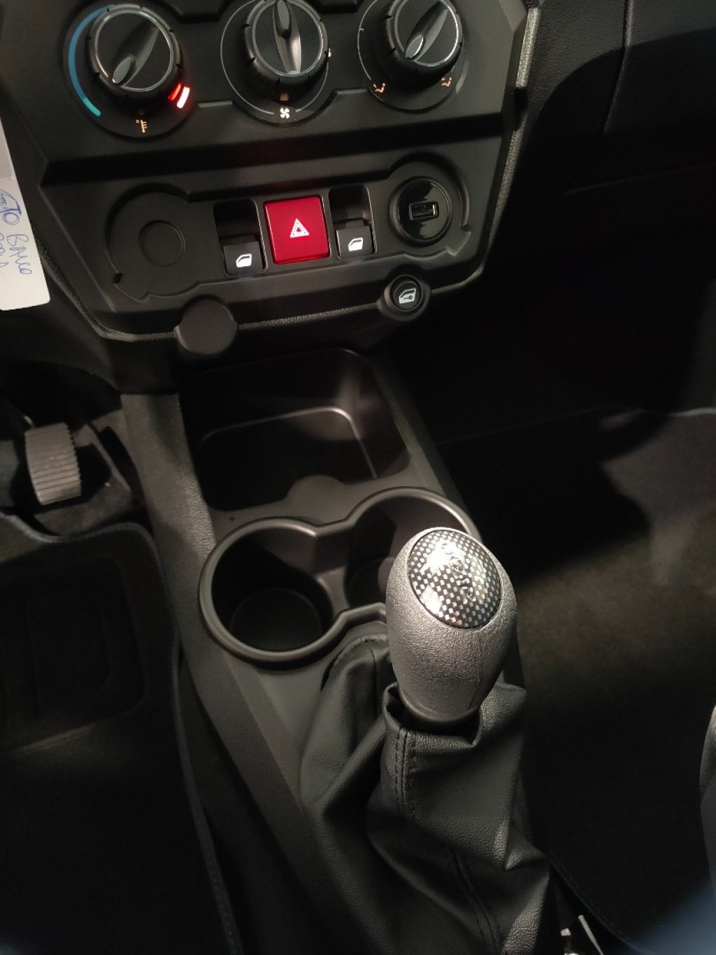 AIXAM City GTO Automatic Pelle Alcantara CarPlay Camera - 12