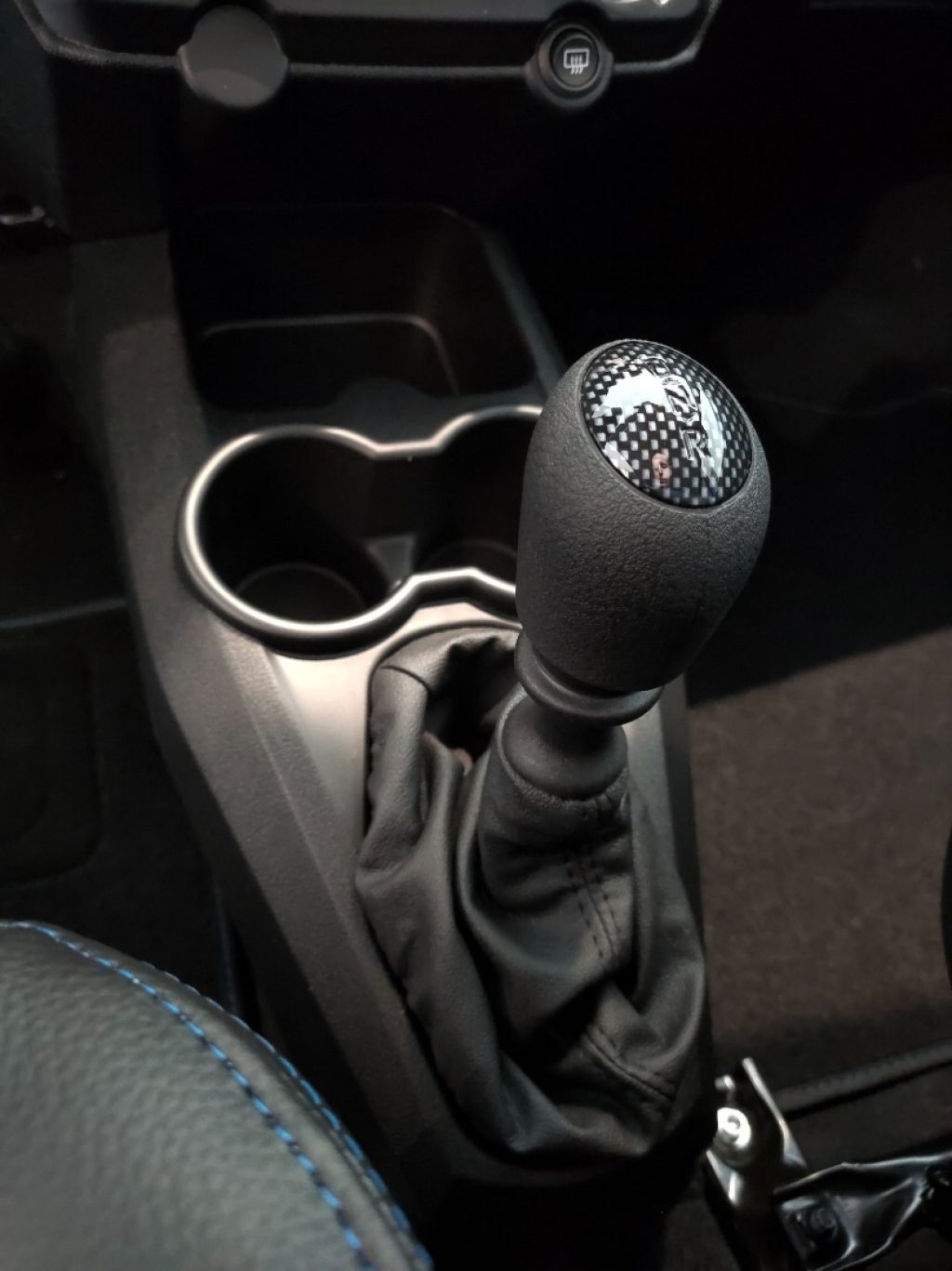 AIXAM Scouty R Evo Elettrica Pelle Navi Android - 24