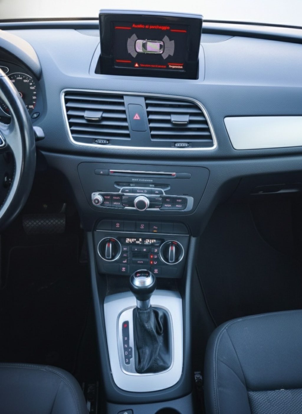 AUDI Q3 2.0 TDI 150 CV Business S-Tronic Navi - 9