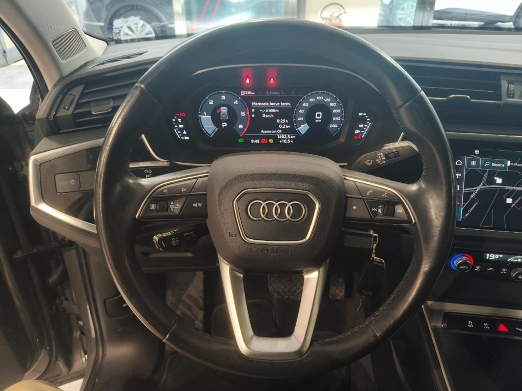 AUDI Q3 35 TDI S-tronic Quattro Advanced Aziendale - 10