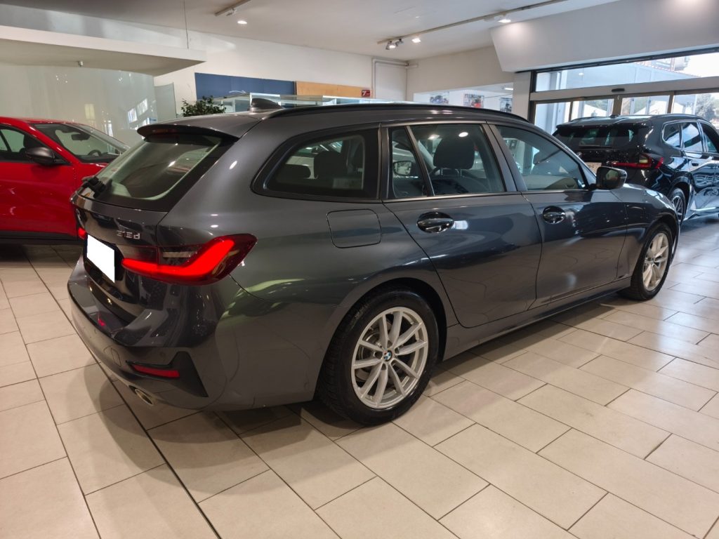BMW 318 d Touring Aut. Advantage Mhev 48v Aziendale Navi - 6