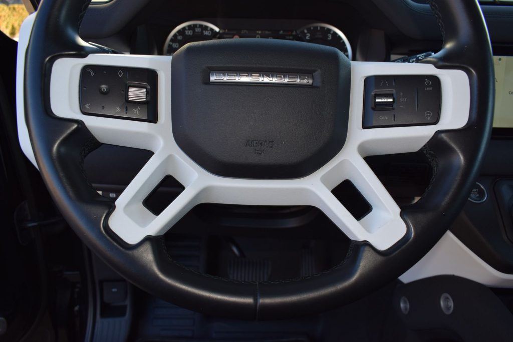 LAND ROVER Defender Defender 110 3.0D I6 200 CV AWD Auto SE - 10