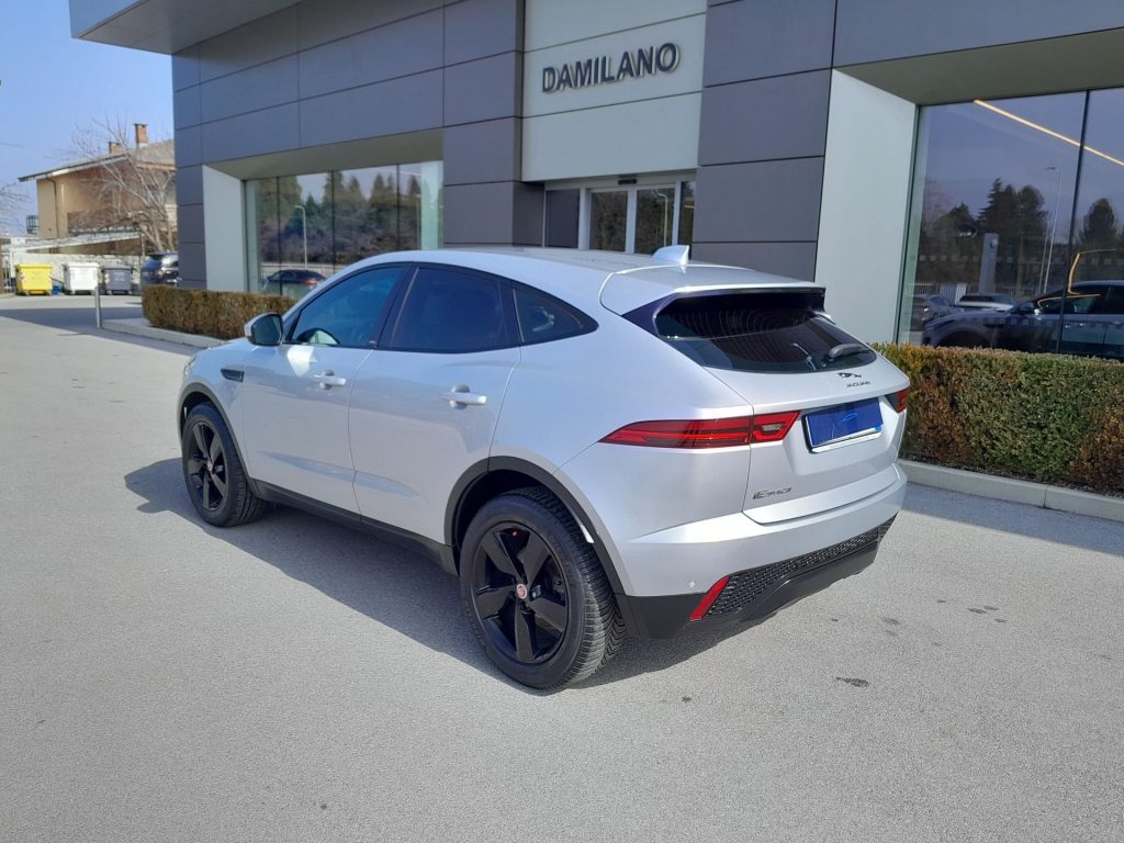 JAGUAR E-Pace E-Pace 2.0D 150 CV MANUALE FWD - 6