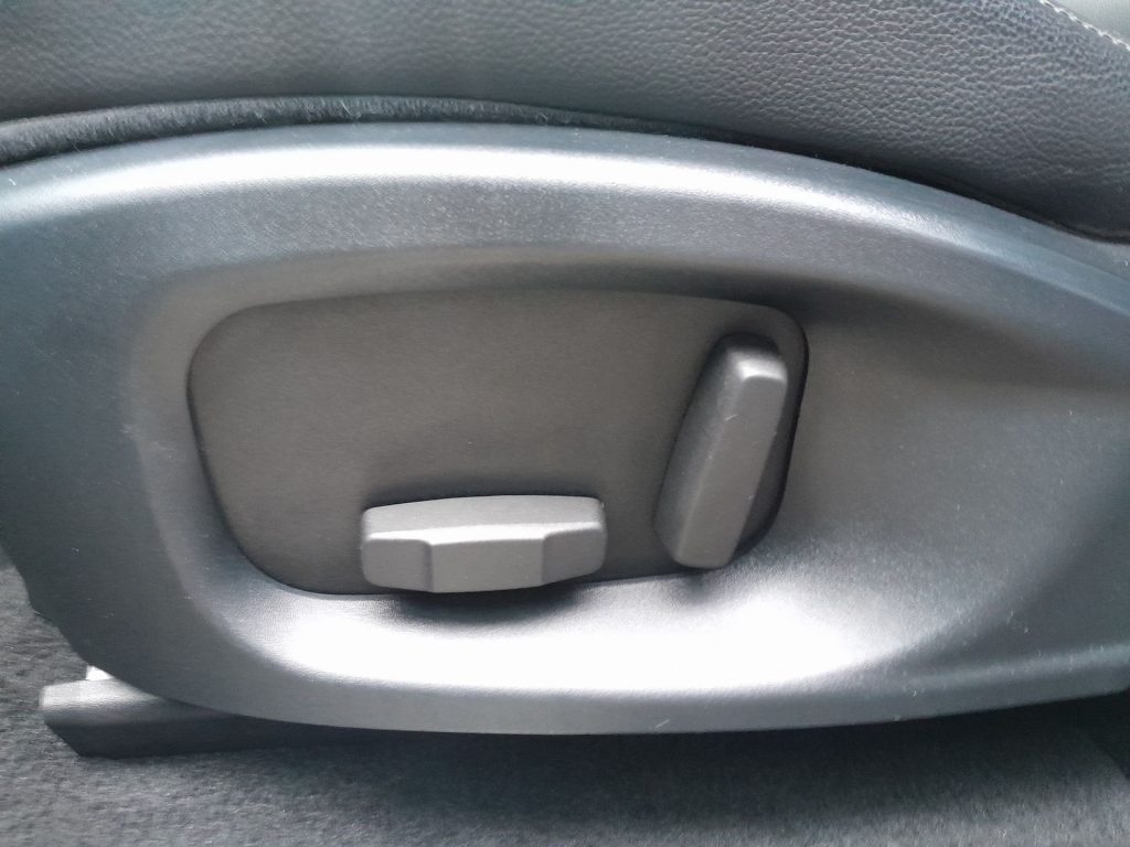 JAGUAR E-Pace E-Pace 2.0D 150 CV MANUALE FWD - 18