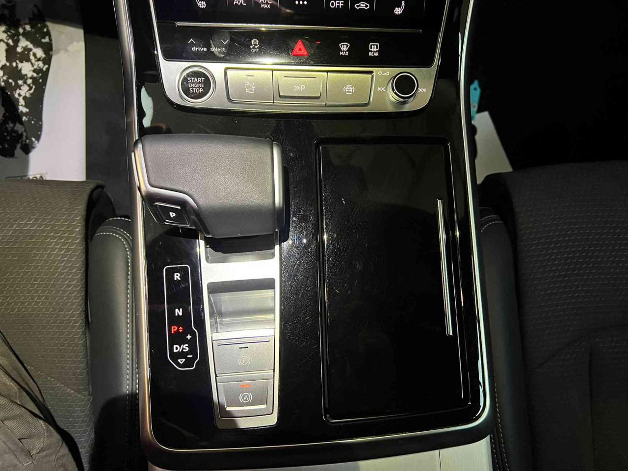 AUDI Q8 SUV 50 TDI 286 CV quattro tiptronic S line edition - 18