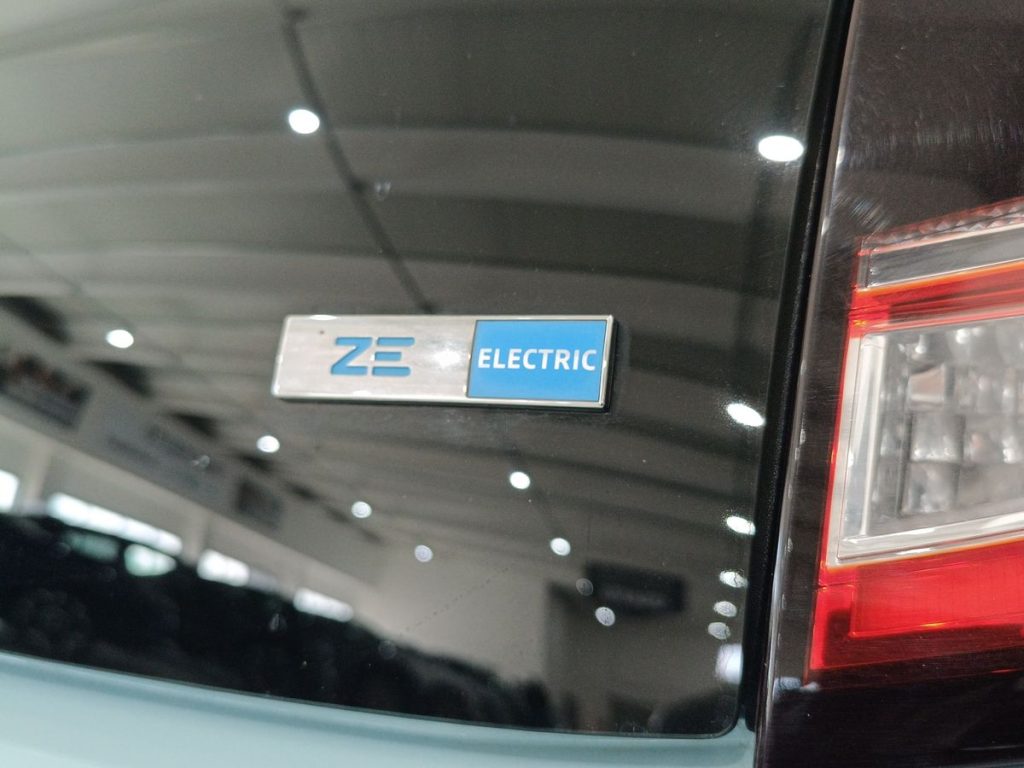 RENAULT Twingo Electric Vibes - 22