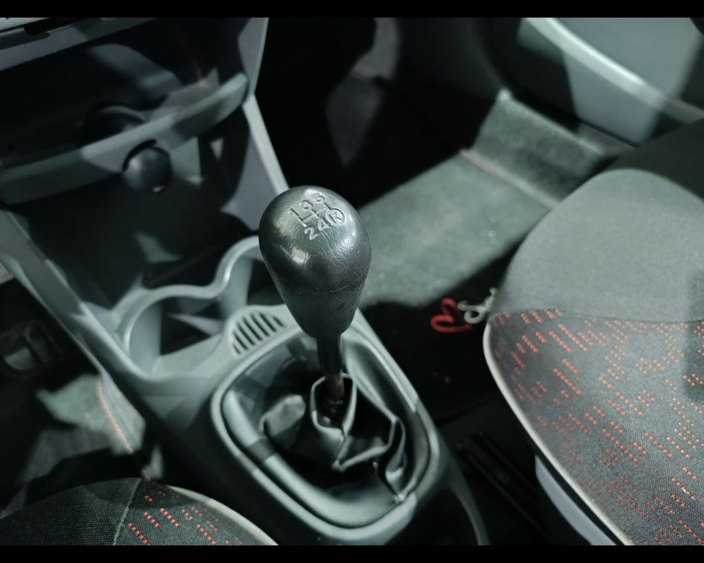 PEUGEOT 107 1.0 68CV 5p. Sweet Years - 9