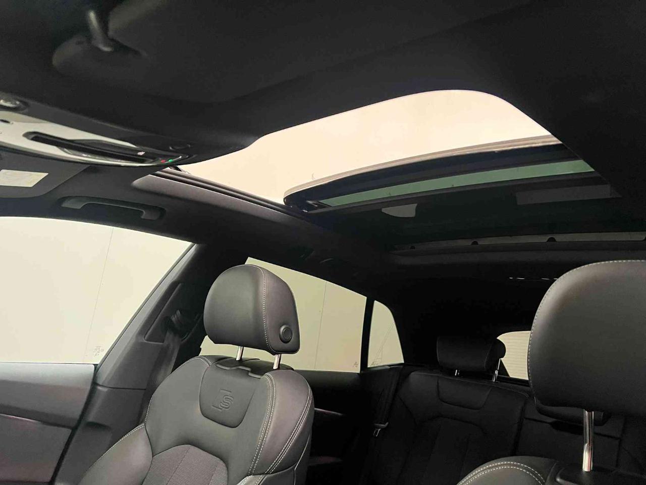 AUDI Q8 SUV 50 TDI 286 CV quattro tiptronic S line edition - 7