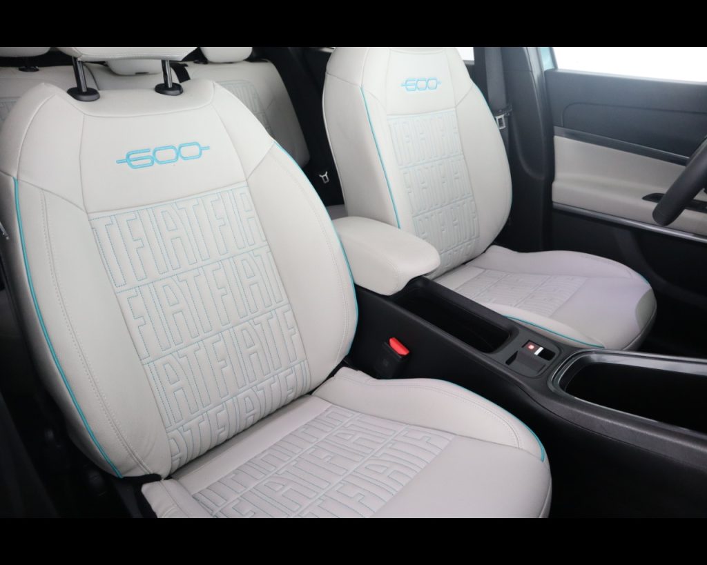 FIAT 600 IV 2023 -  1.2 hybrid La Prima 110cv auto - 17