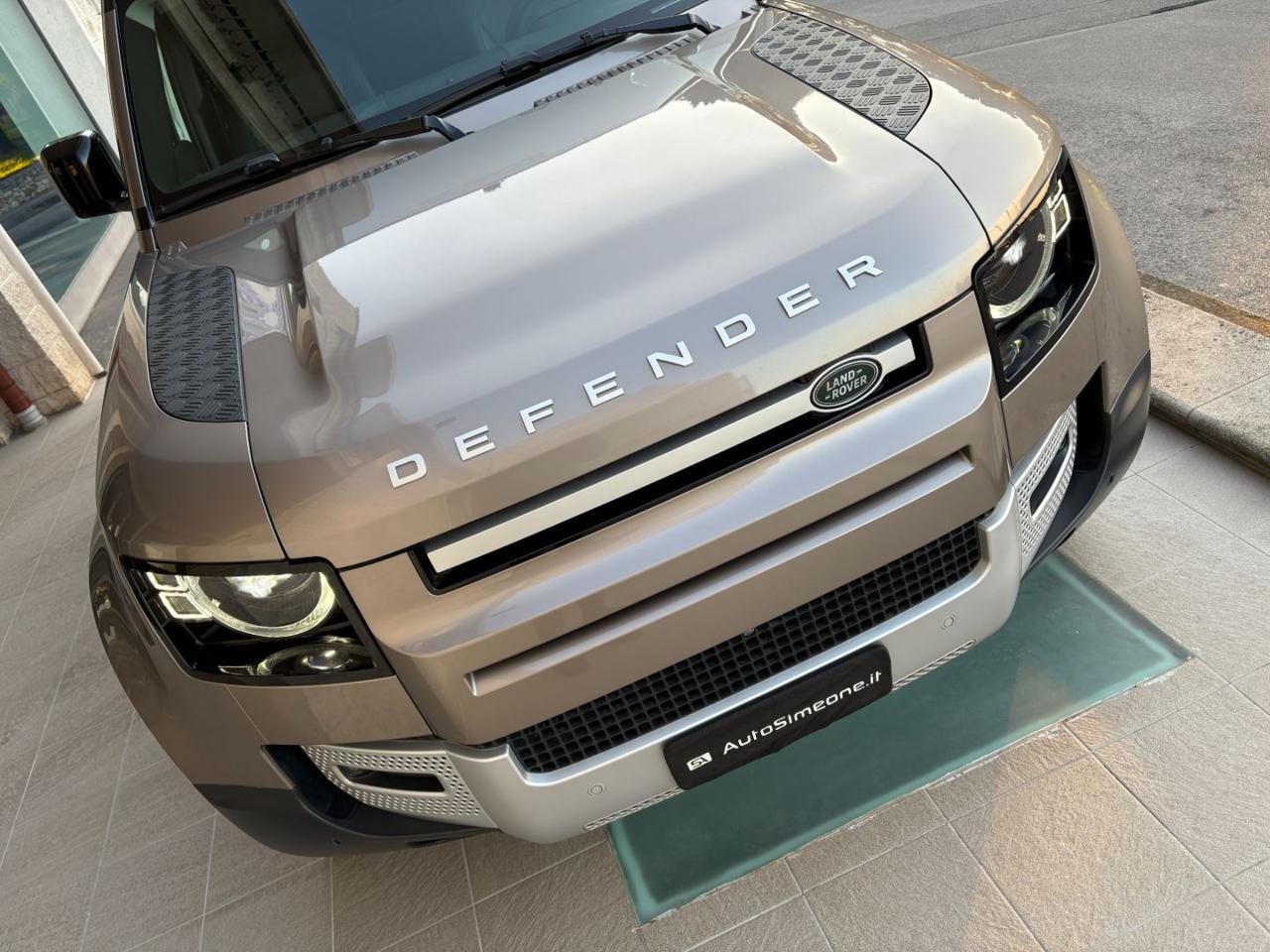 LAND ROVER Defender 110 3.0D I6 200 CV AWD Auto SE 7 POSTI. - 51