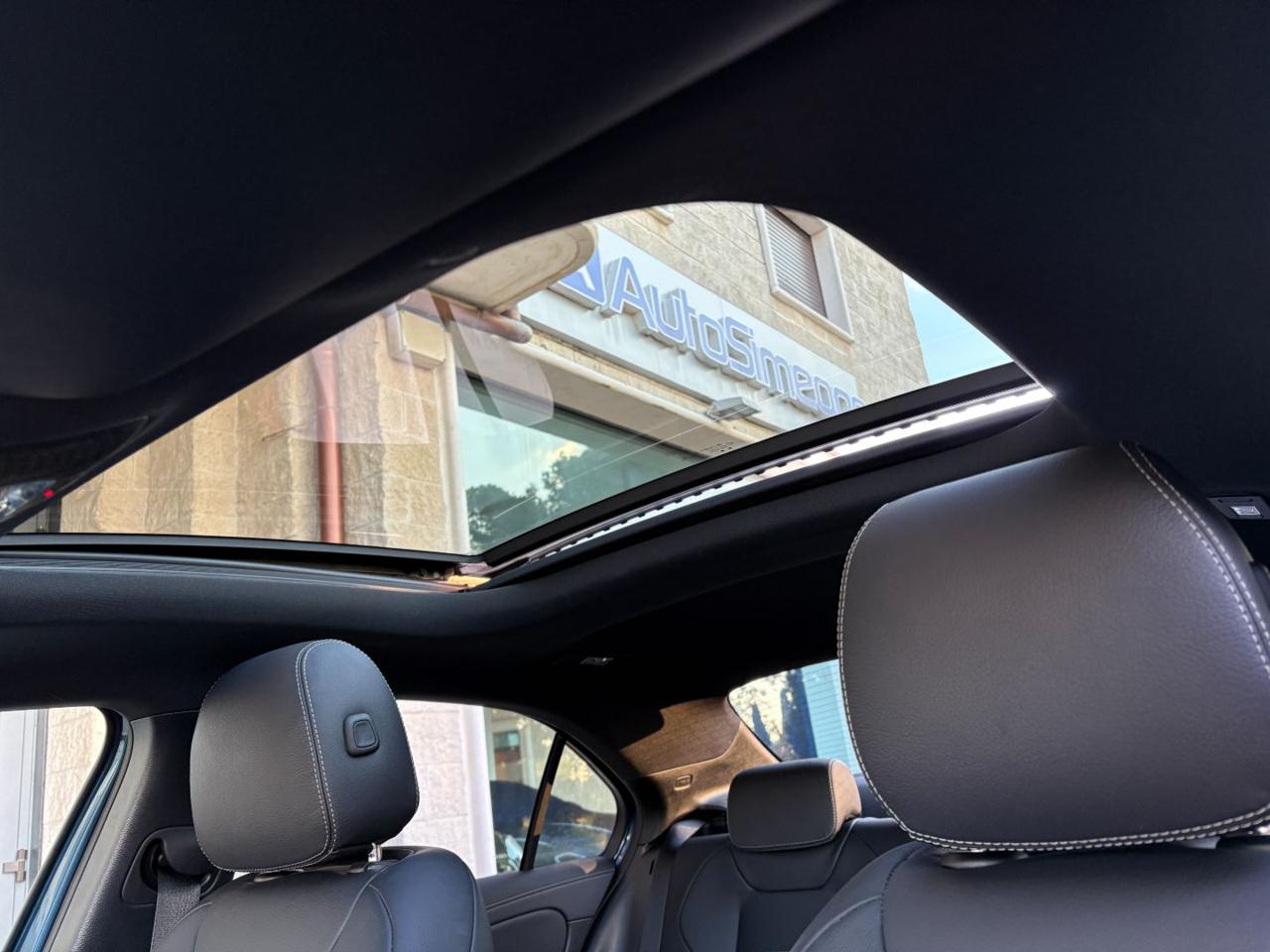 MERCEDES-BENZ A 220 d Automatic Premium Sedan TETTO-PACK NIGHT - 49