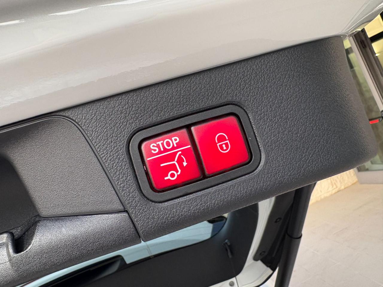 MERCEDES-BENZ B 180 d Automatic AMG Line Premium Pack Night - 36