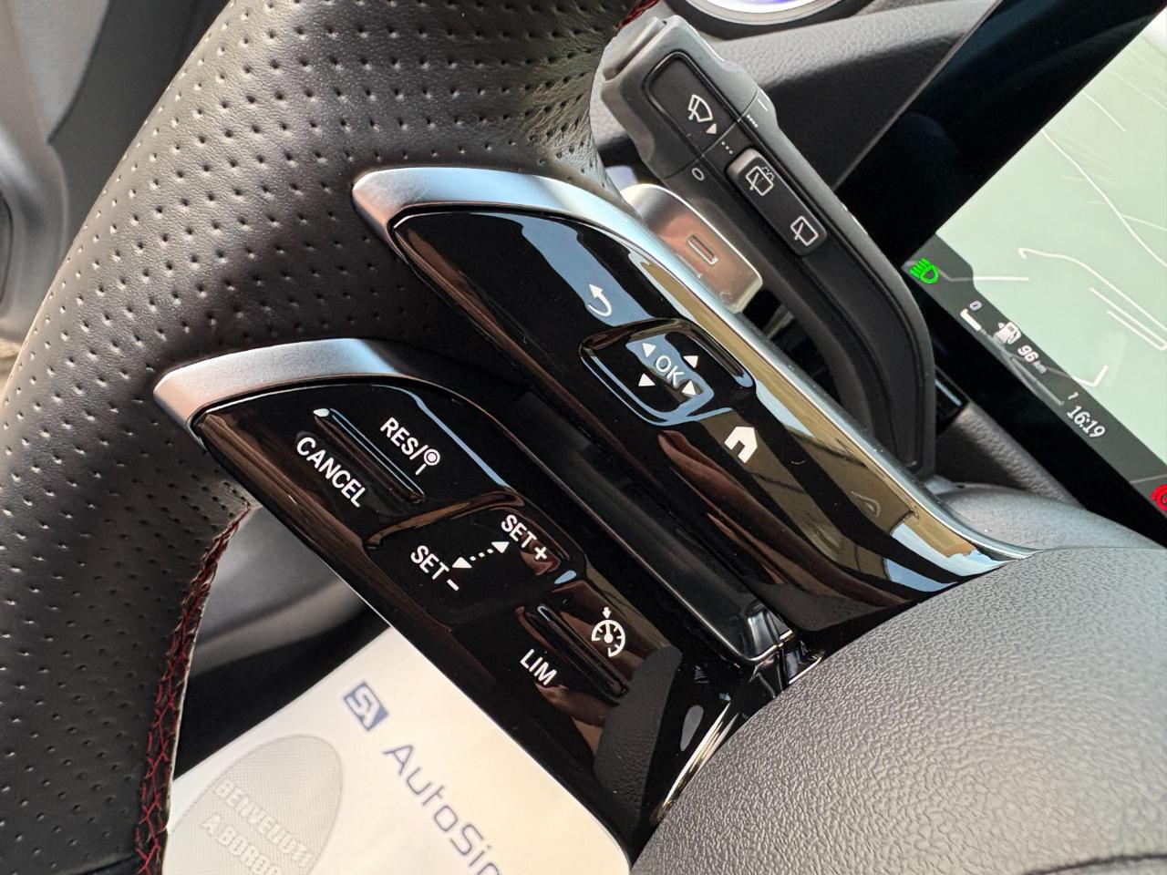 MERCEDES-BENZ B 180 d Automatic AMG Line Premium Pack Night - 21