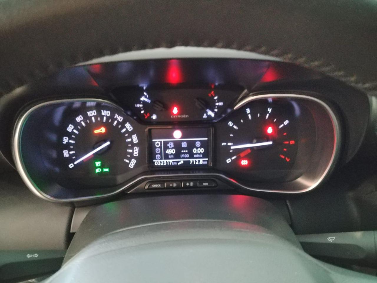 CITROEN C3 Aircross PureTech 110 S&S Plus - 17