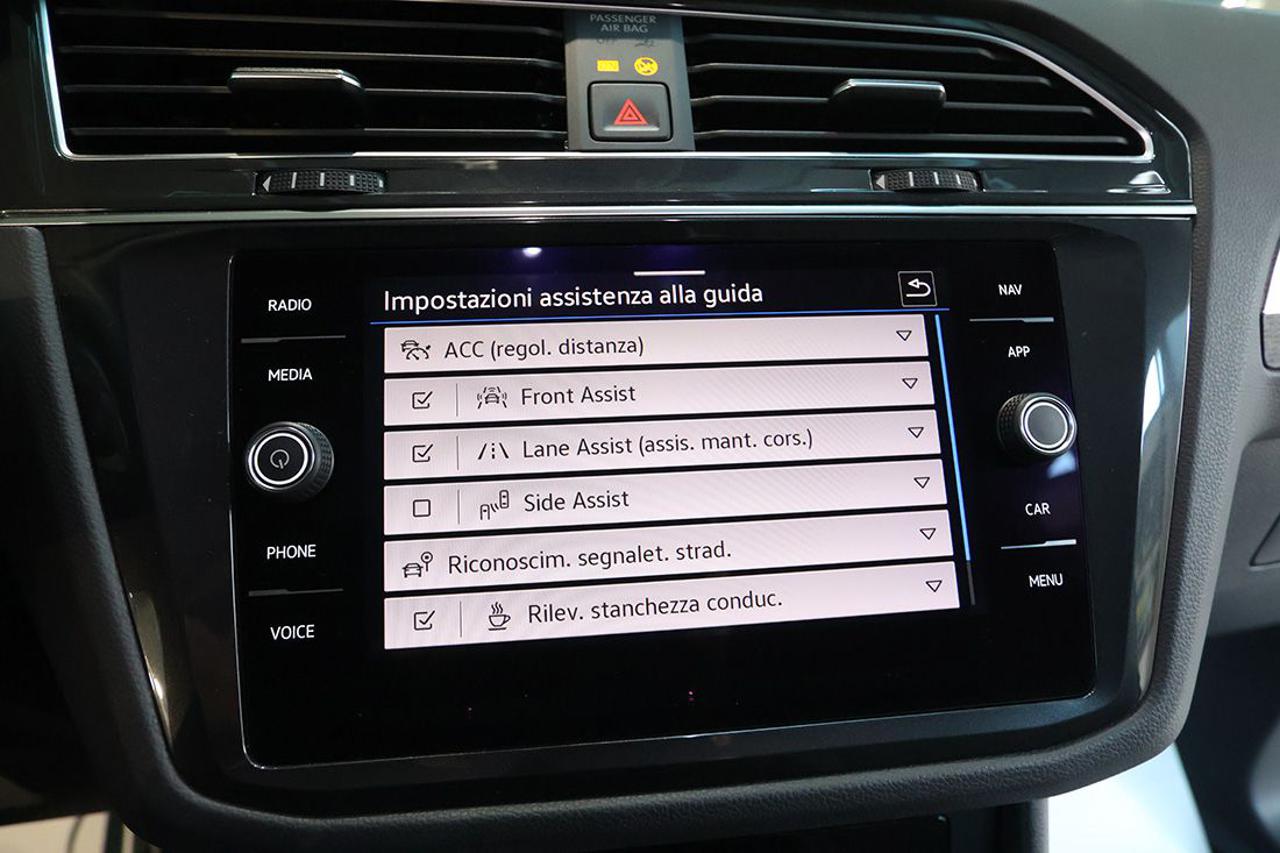 VOLKSWAGEN Tiguan 2.0 TDI 150cv SCR DSG Life - 25