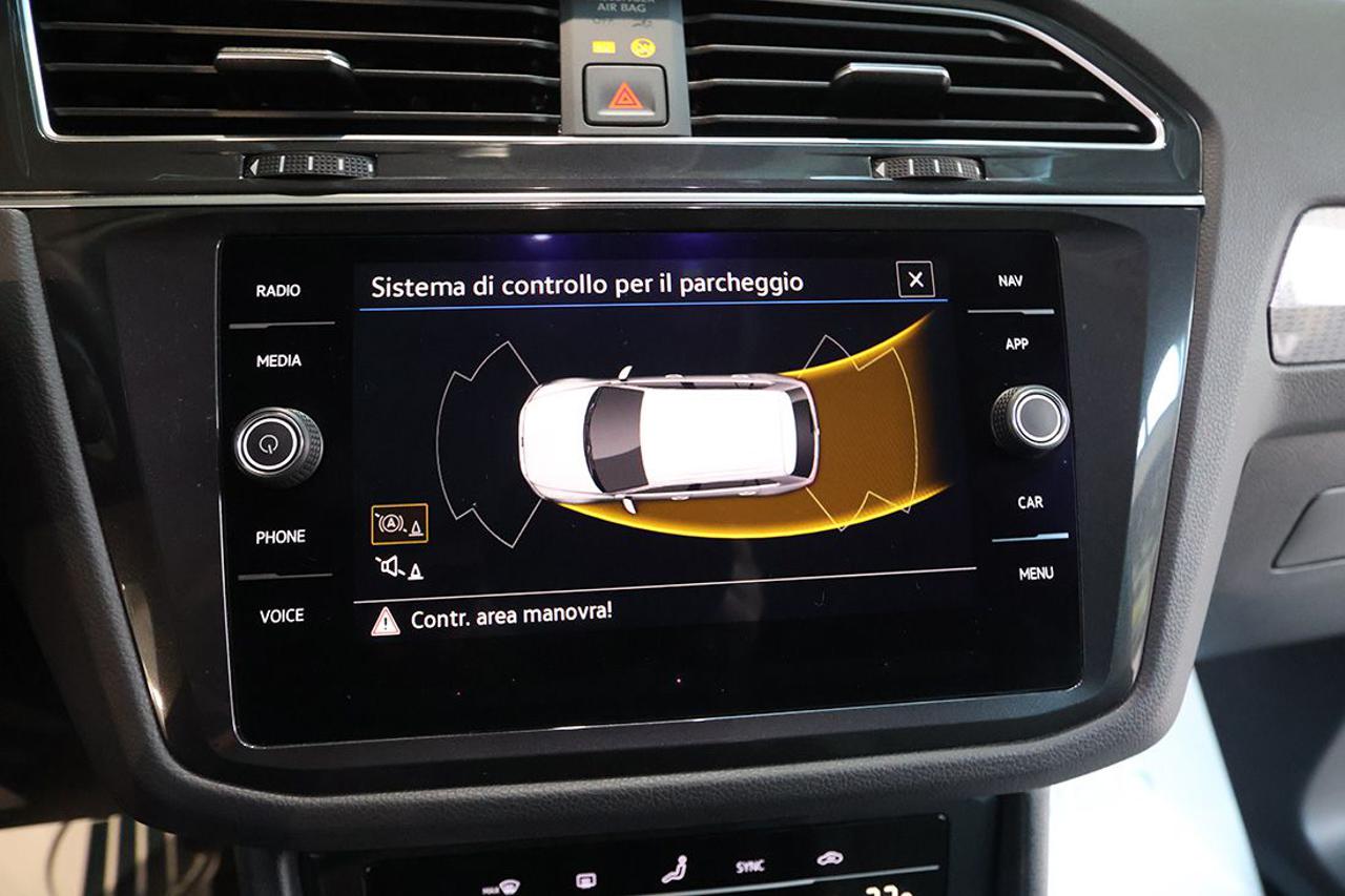 VOLKSWAGEN Tiguan 2.0 TDI 150cv SCR DSG Life - 23