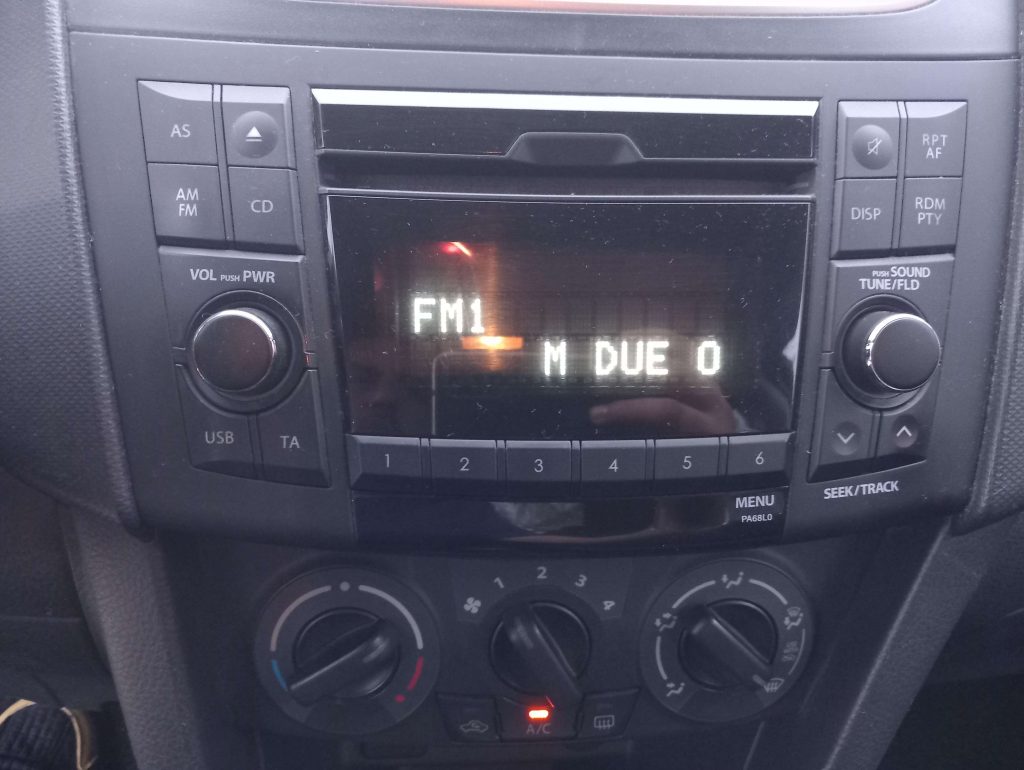 SUZUKI Swift Swift V 2010 5p 1.3 ddis GL Style - 12