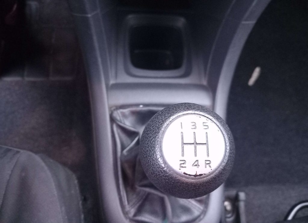 SUZUKI Swift Swift V 2010 5p 1.3 ddis GL Style - 13