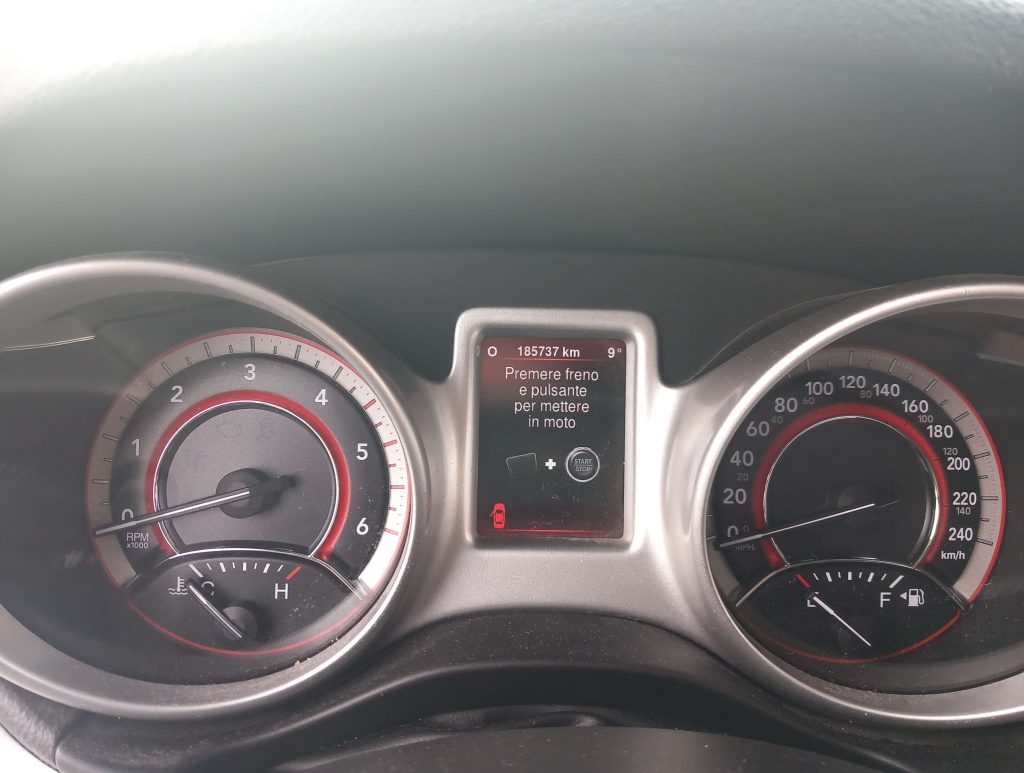 FIAT Freemont 2.0 mjt 16v Urban 4x4 170cv auto - 14