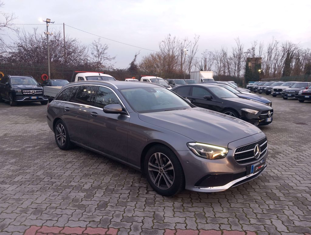 MERCEDES-BENZ E 200 Classe E - S213 SW d Premium auto - 3