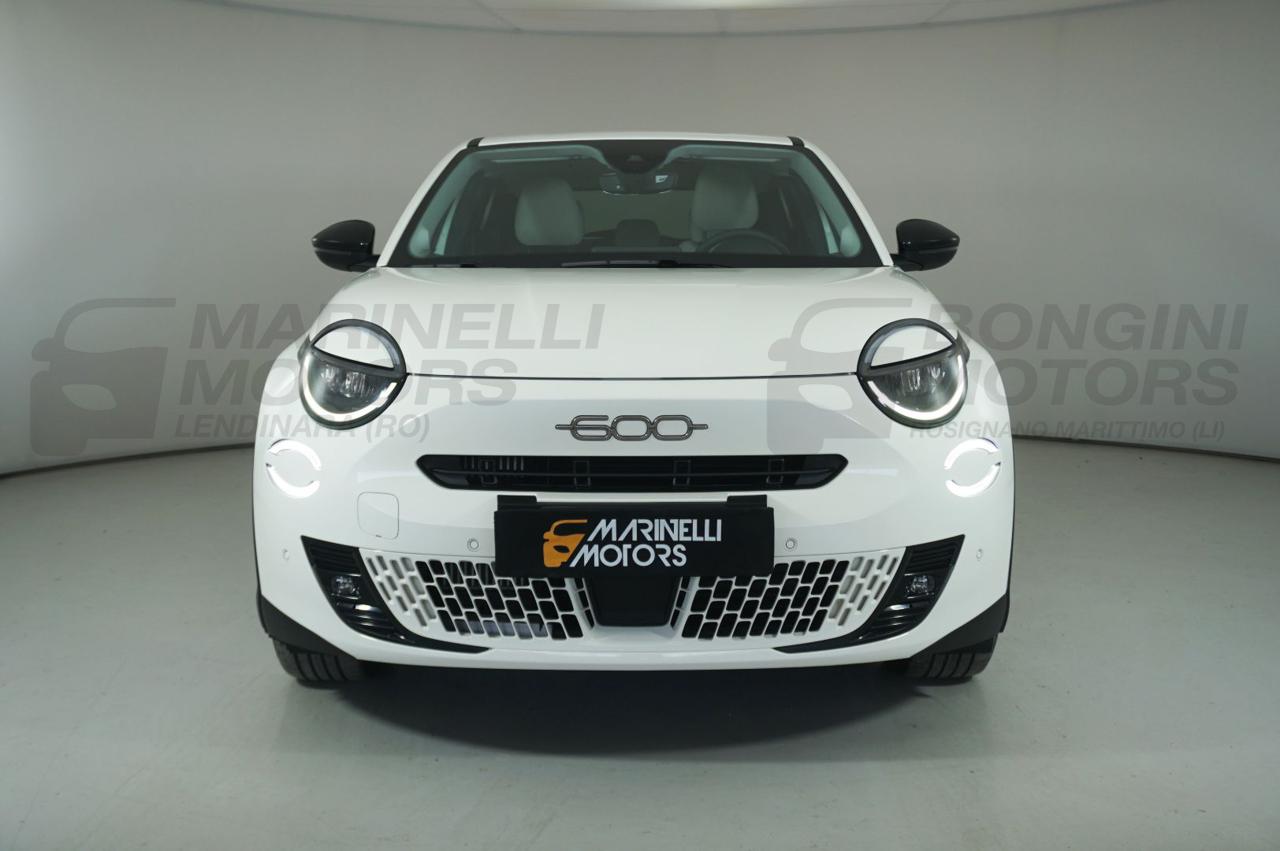 FIAT 600 Hybrid 100 CV DCT MHEV La Prima - 3