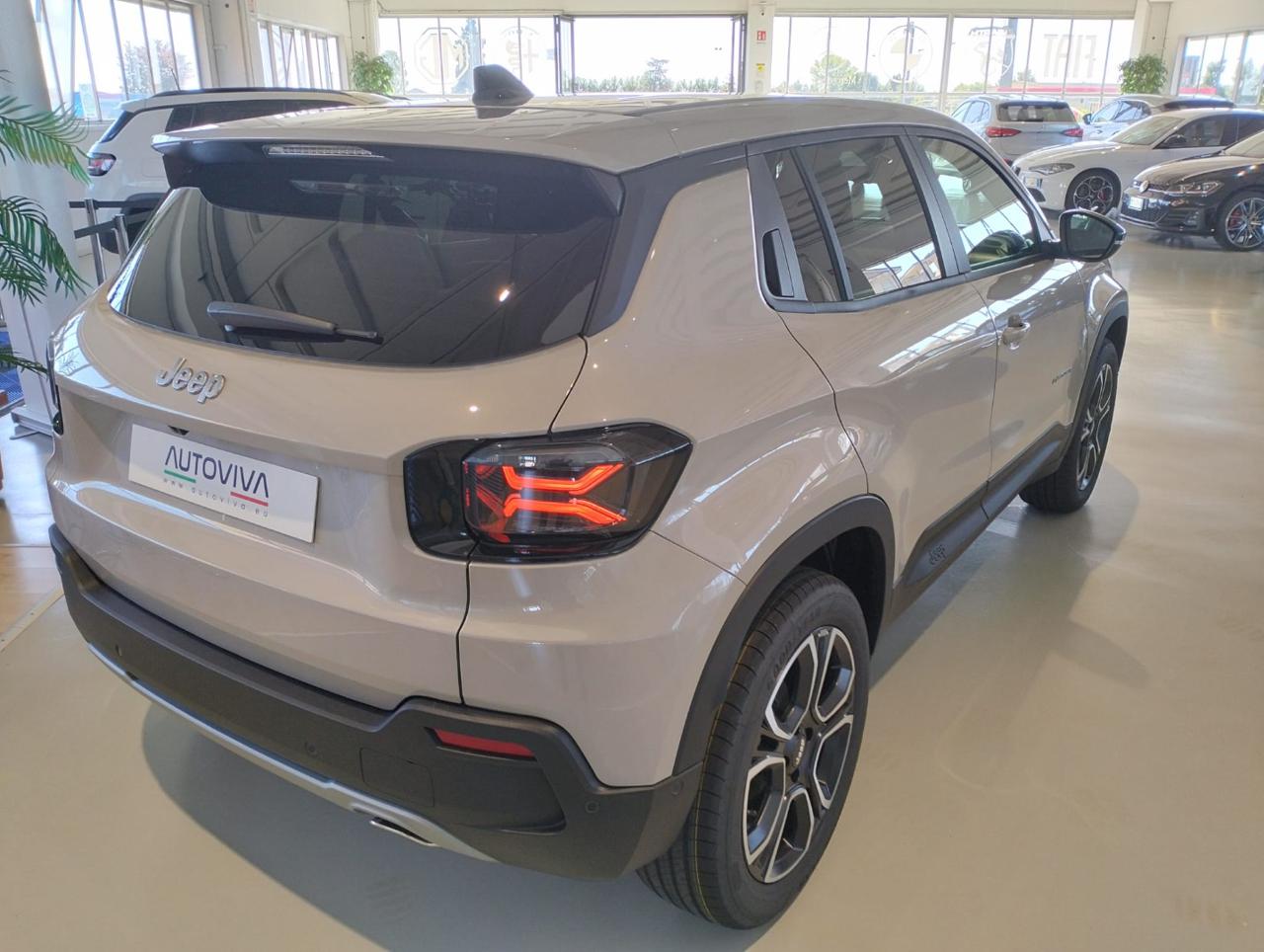 JEEP Avenger 1.2 Turbo 110 CV MHEV Summit - 4