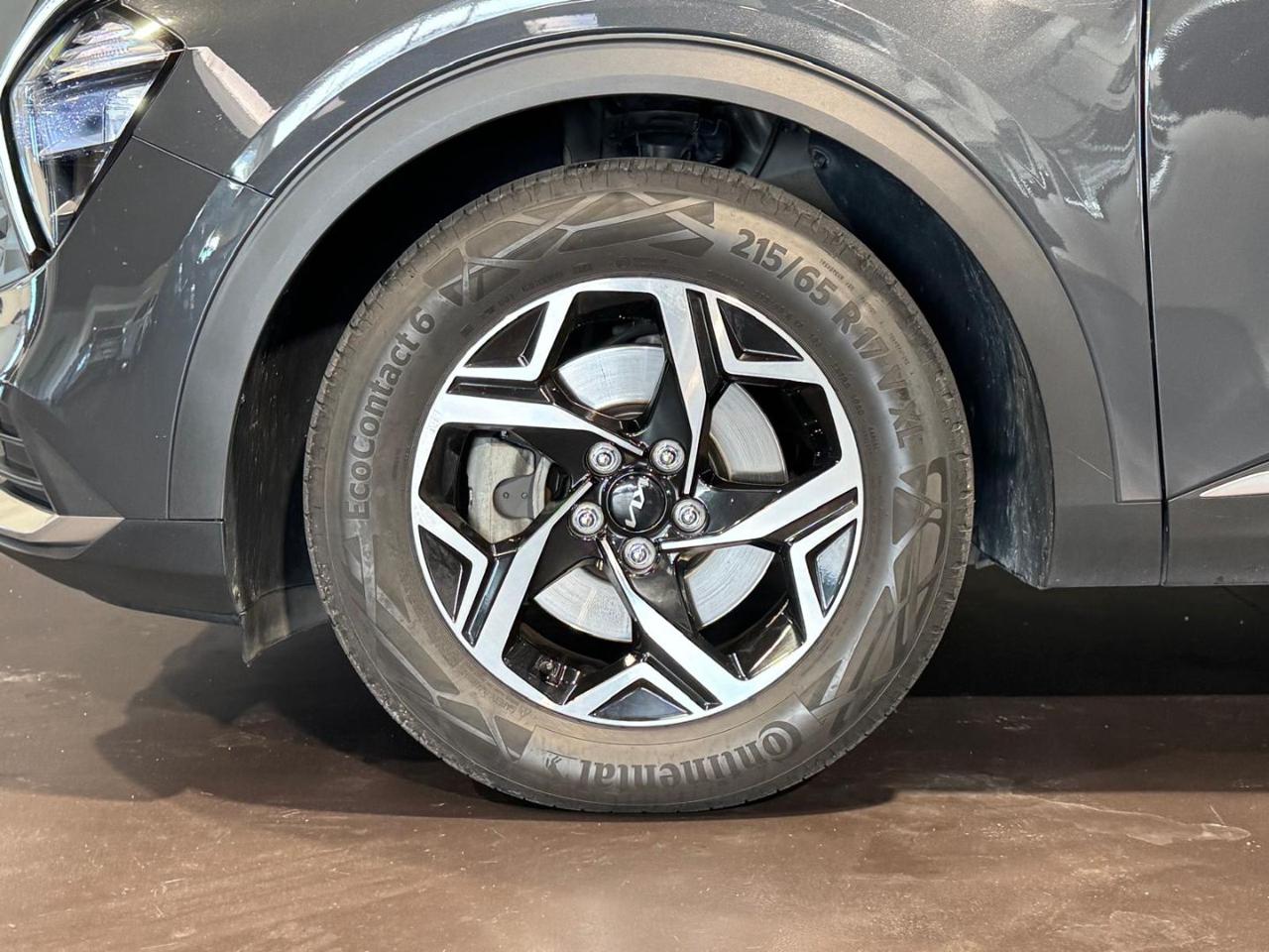 KIA Sportage 1.6 CRDi MHEV DCT Business - 8