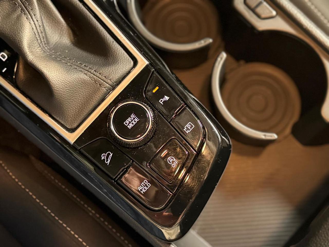 KIA Sportage 1.6 CRDi MHEV DCT Business - 16