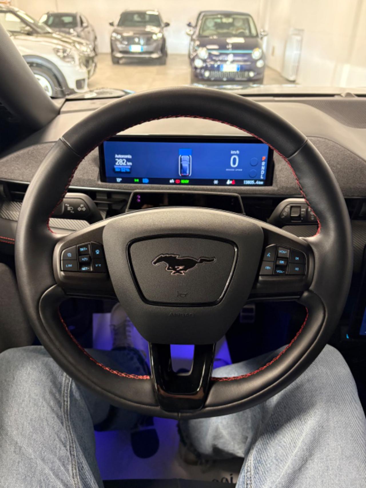 FORD Mustang Mach-E Extended Range 294 CV - 10